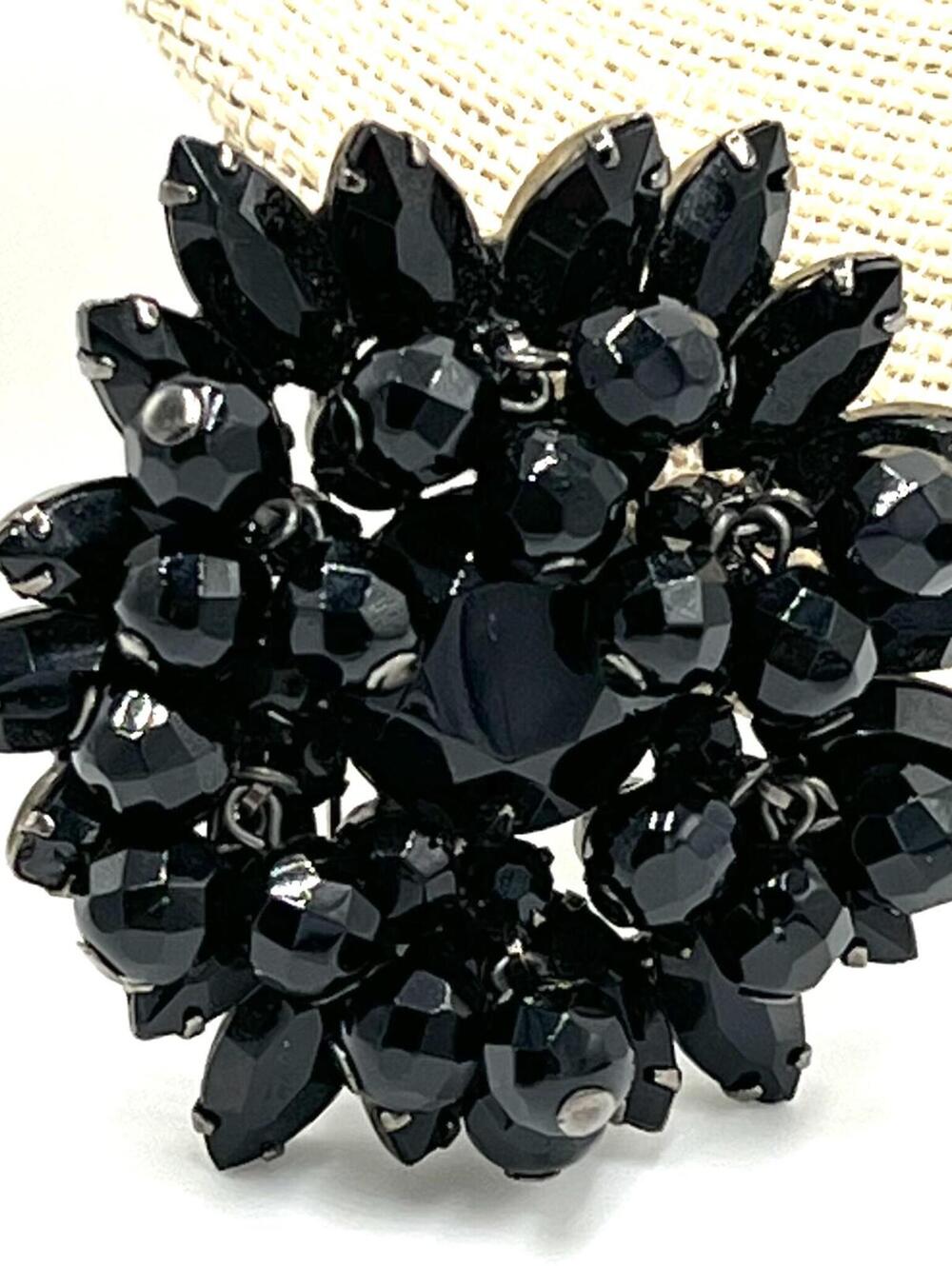 Juliana Black Rhinestone Large Cha-Cha Cluster Brooch / Pin - Picture 2 of 5